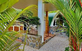 Royal Suites - Port Barton